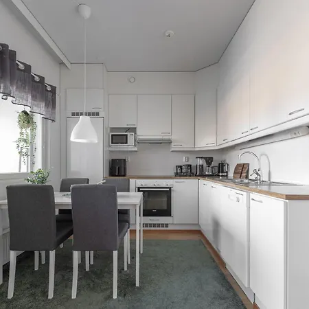 Daire Homelike 1br With Sauna & Free Parking