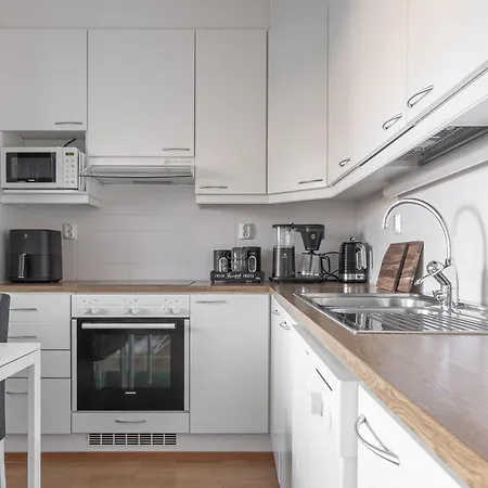 Homelike 1br With Sauna & Free Parking *