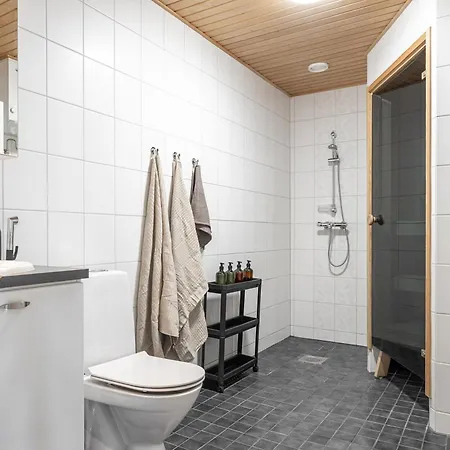 Homelike 1br With Sauna & Free Parking *
