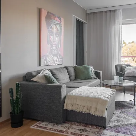 Homelike 1br With Sauna & Free Parking