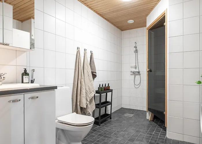 Homelike 1Br With Sauna & Free Parking *